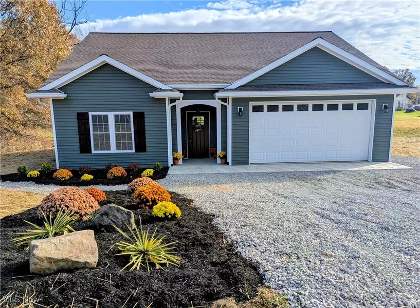 1362 Saffron Dr, West Salem, OH 44287