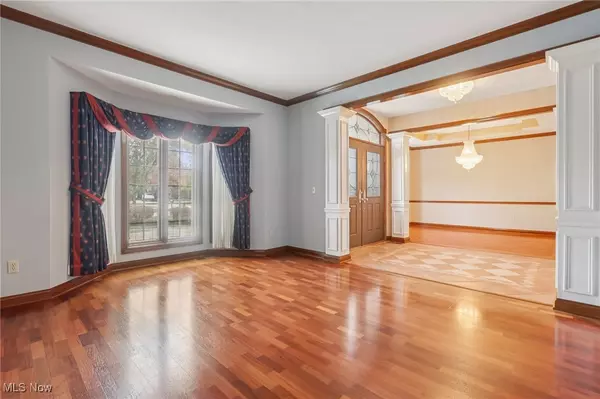 Westlake, OH 44145,26078 Stone CT