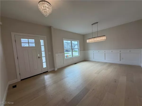 North Ridgeville, OH 44039,36720 Appian Way