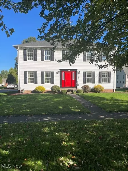 264 W Main ST, Canfield, OH 44406