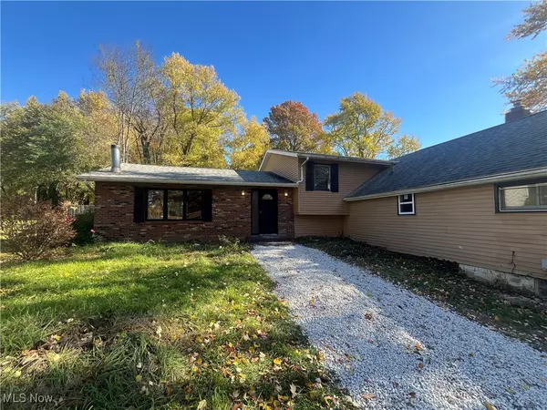 Akron, OH 44319,3273 S Jasmine AVE