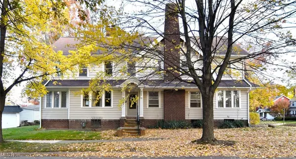 Cleveland Heights, OH 44118,1916 Forestview DR