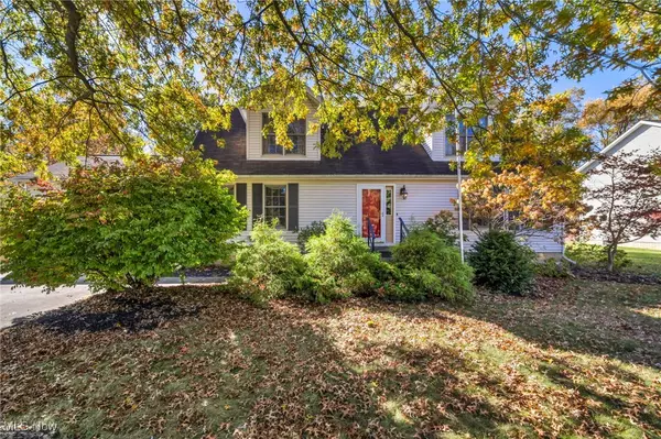 North Ridgeville, OH 44039,7292 Kenssington DR