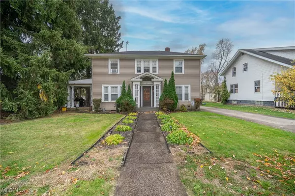 Youngstown, OH 44502,2539 Mount Vernon AVE