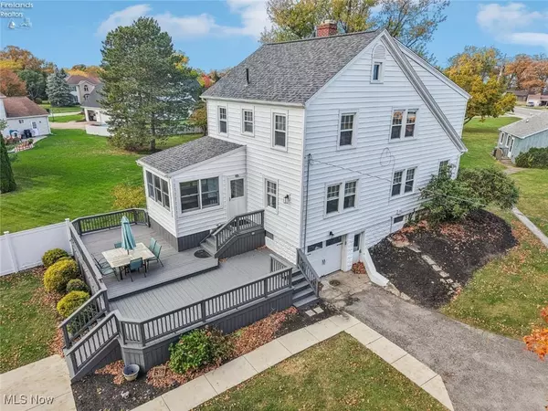 Huron, OH 44839,1208 Cleveland RD W