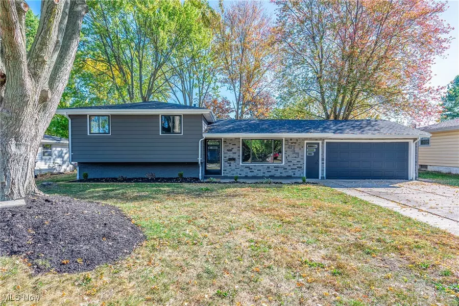 3833 Miami AVE, Lorain, OH 44053