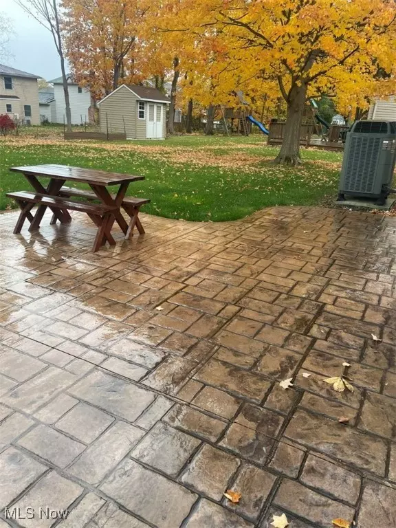 Strongsville, OH 44136,14292 Trenton AVE