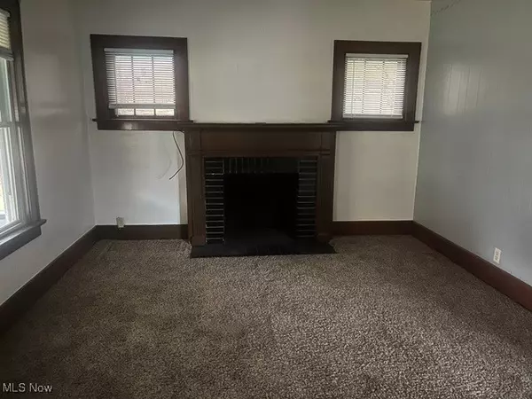 Warren, OH 44483,1172 Mckinley ST NE