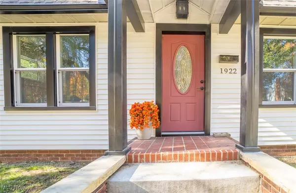 Cuyahoga Falls, OH 44223,1922 12th ST