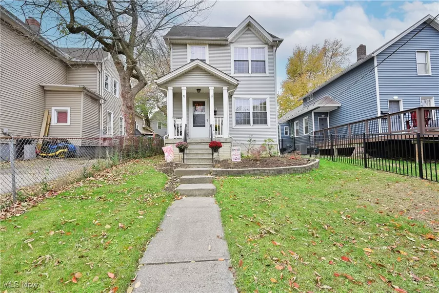 2468 W 7th ST, Cleveland, OH 44113