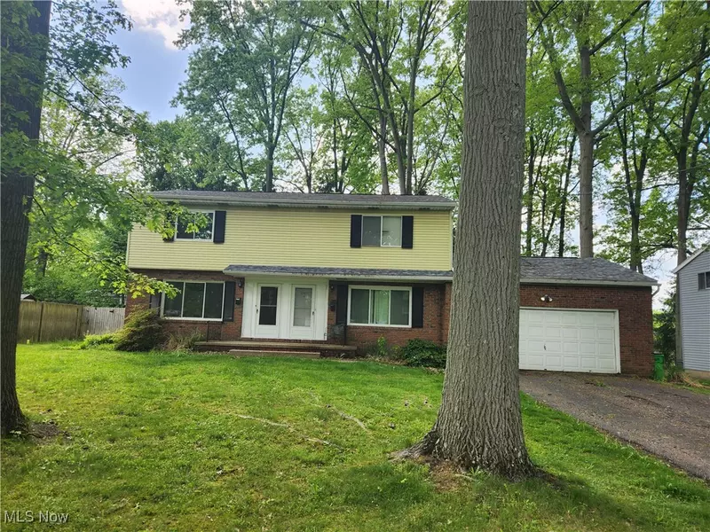 3780 Osage ST, Stow, OH 44224