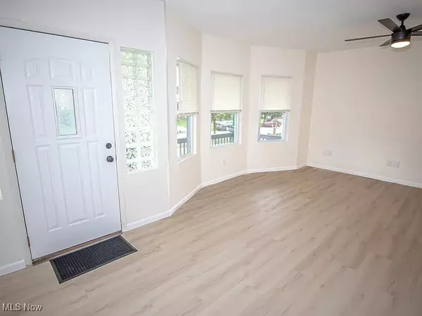 Cleveland, OH 44102,3219 W 86th ST