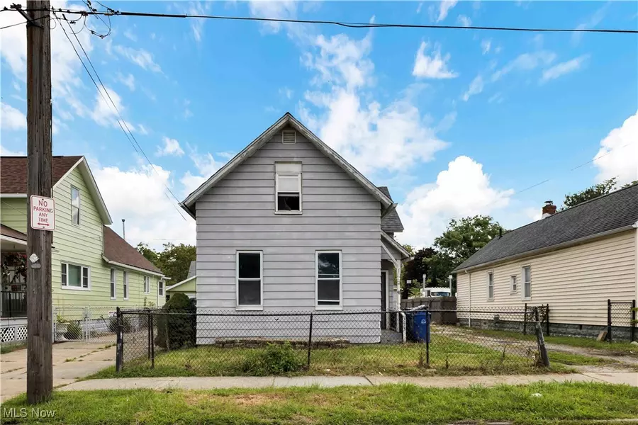 3225 W 50th ST, Cleveland, OH 44102