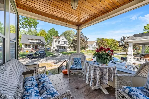 Elyria, OH 44035,347 Kenyon AVE