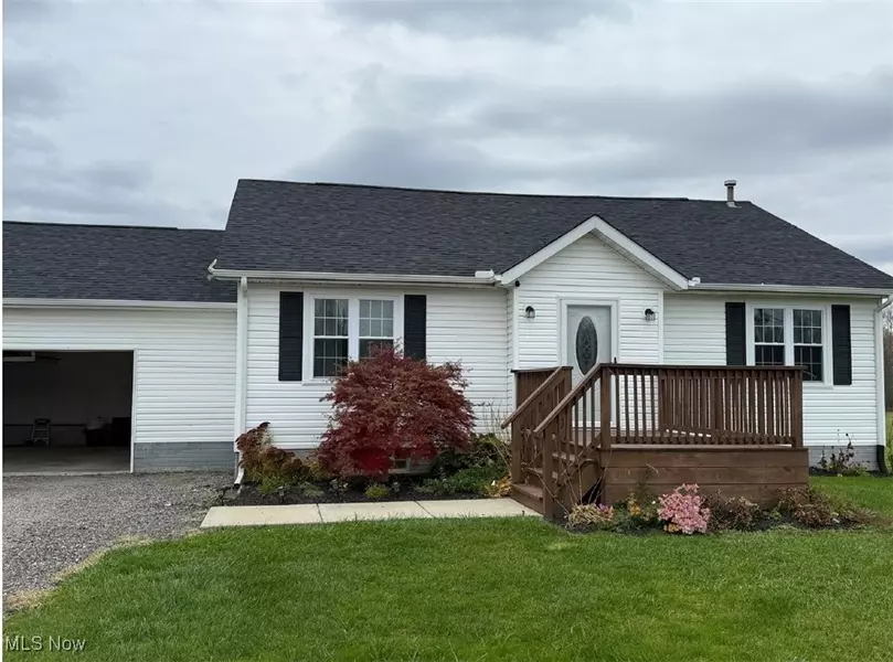 3399 Knowlton RD, Rock Creek, OH 44084