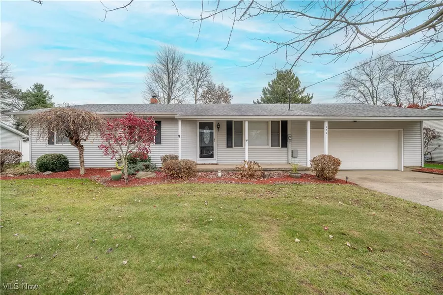 132 S Colonial DR, Cortland, OH 44410