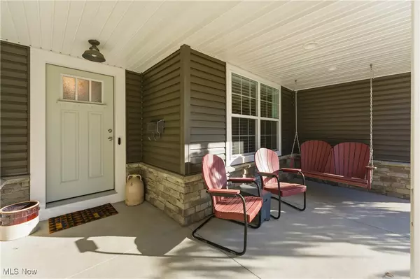 North Canton, OH 44720,253 Glenwood ST SW