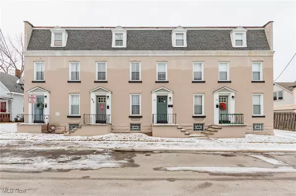 1412 Winchester AVE, Lakewood, OH 44107