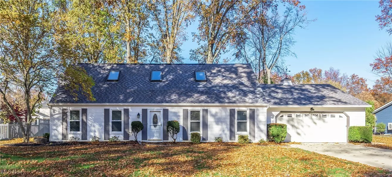 32650 Greenwood DR, Avon Lake, OH 44012