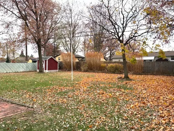 Lorain, OH 44053,1407 Narragansett BLVD