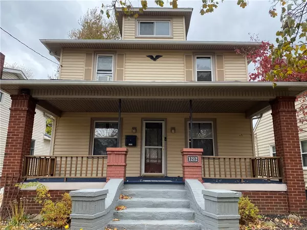 1212 Tulip ST, Akron, OH 44301