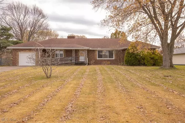 Lorain, OH 44053,1463 Meister RD