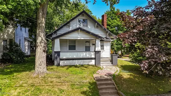 Akron, OH 44310,1033 Chalker ST