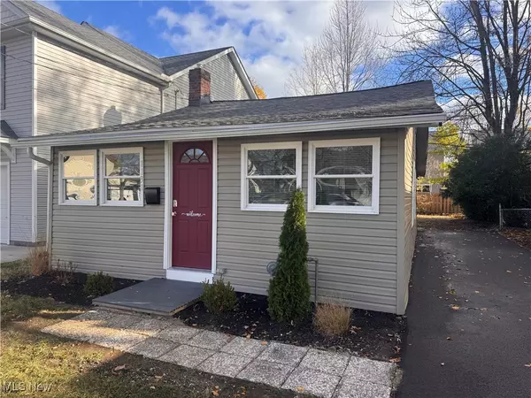 1131 Windermere DR, Willoughby, OH 44094