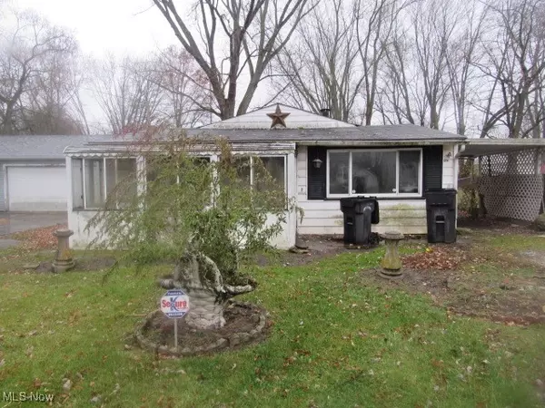 614 Mussey AVE, Elyria, OH 44035