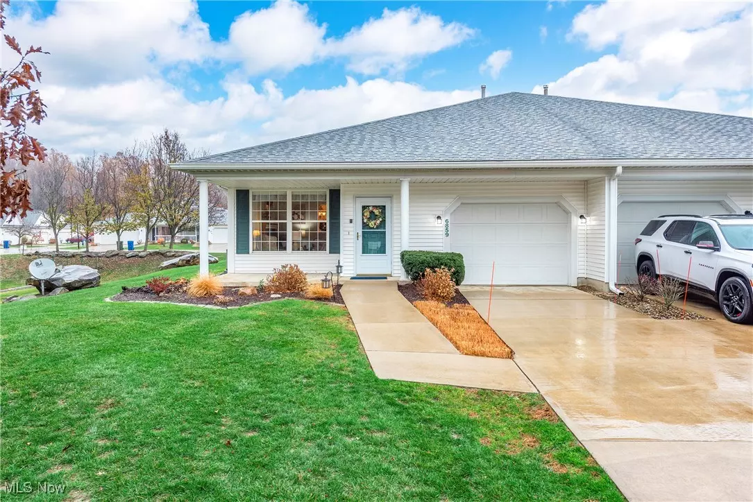 North Ridgeville, OH 44039,6859 Cottage CIR