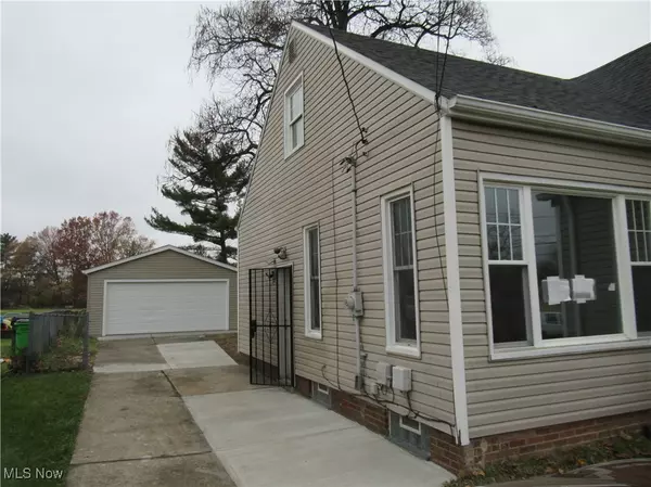 Garfield Heights, OH 44125,4738 Lawerence