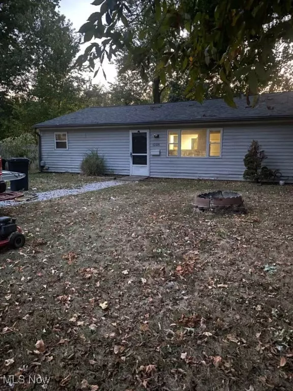 Eastlake, OH 44095,1228 E 340th ST