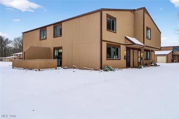 Olmsted Falls, OH 44138,26645 Lake Of The Falls BLVD