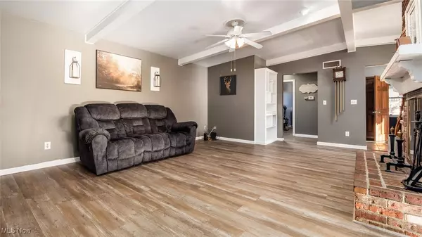 Zanesville, OH 43701,3010 S River RD