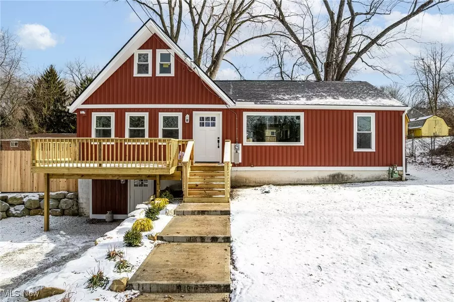 3101 Wagoner ST, Akron, OH 44319