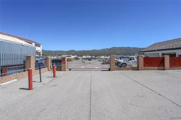 Big Bear Lake, CA 92315,400 Pine Knot BLVD #C-10