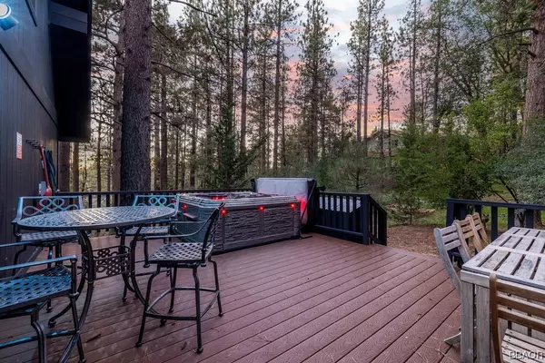 Big Bear Lake, CA 92315,42504 Alta Vista AVE