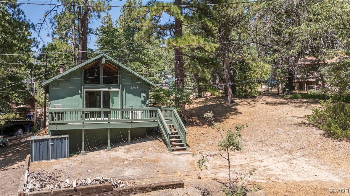 32752 Tulip LN, Arrowbear, CA 92382