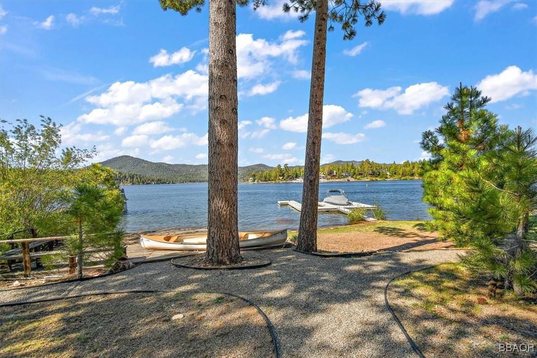 Big Bear Lake, CA 92315,39276 Waterview DR