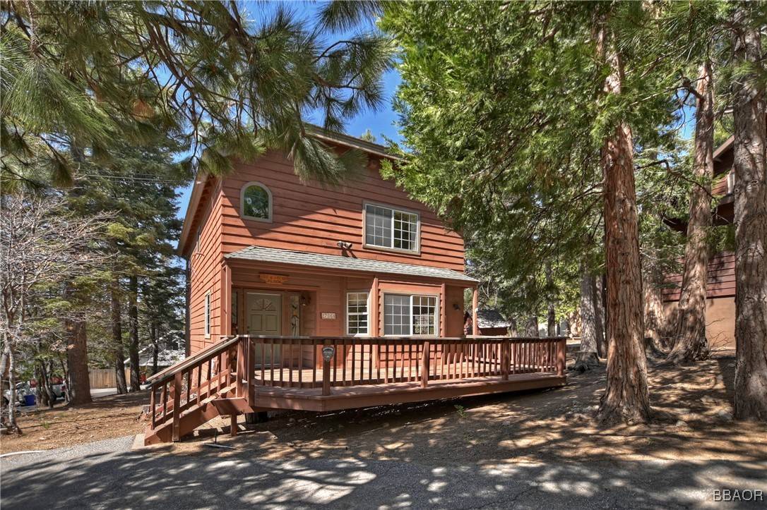 CA 92317,27064 Everest RD