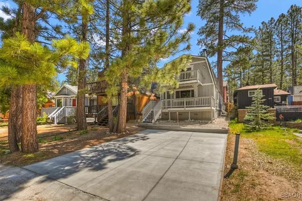 561 Lakewood LN, Big Bear Lake, CA 92315