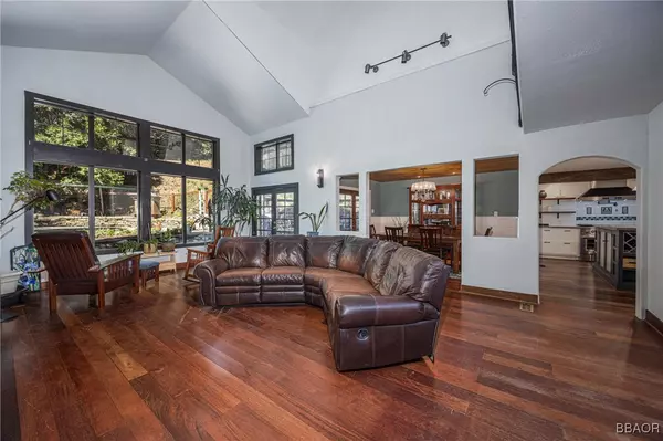 Twin Peaks, CA 92391,26316 Ca-189 HWY