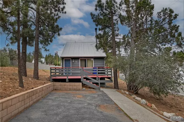 102 E Country Club BLVD, Big Bear City, CA 92314