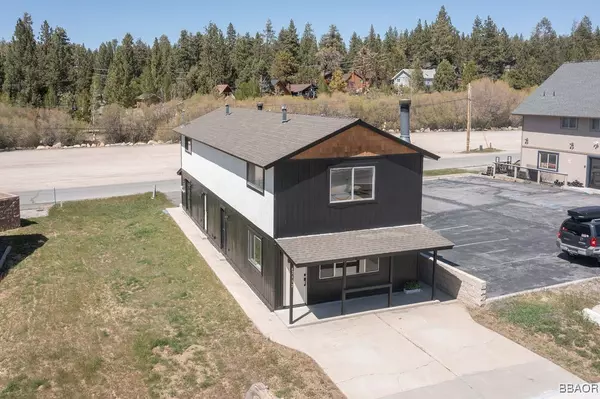 Big Bear Lake, CA 92315,42692 Moonridge RD