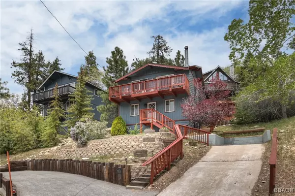 Big Bear Lake, CA 92315,43230 Moonridge RD