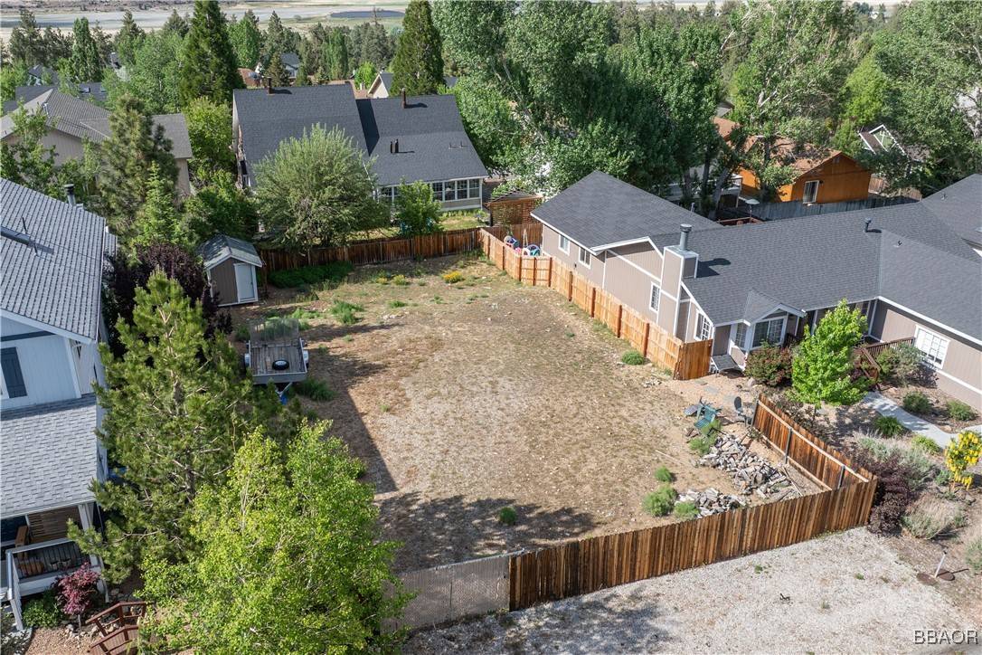 Big Bear City, CA 92314,1240 Panorama DR
