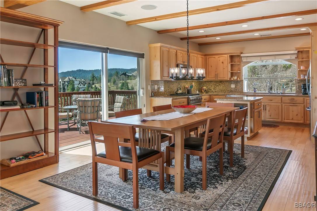 Lake Arrowhead, CA 92352,26855 Inyo CT