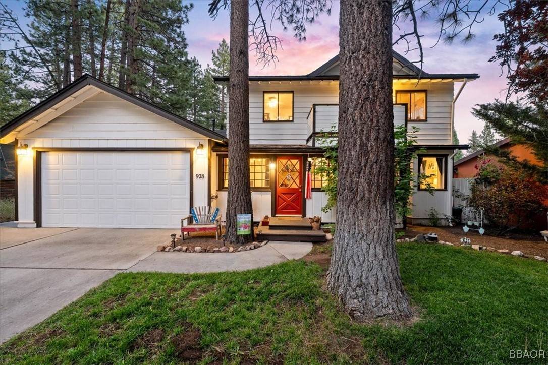 Big Bear City, CA 92314,928 Anita AVE