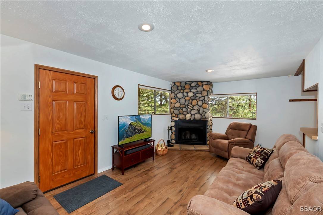 Big Bear Lake, CA 92315,1288 Balsam DR
