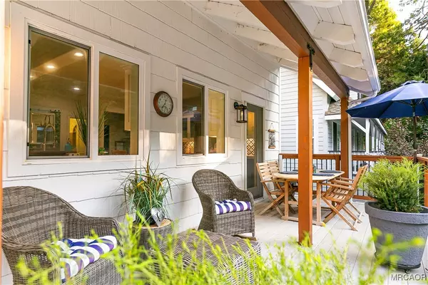 Lake Arrowhead, CA 92352,343 Garden DR